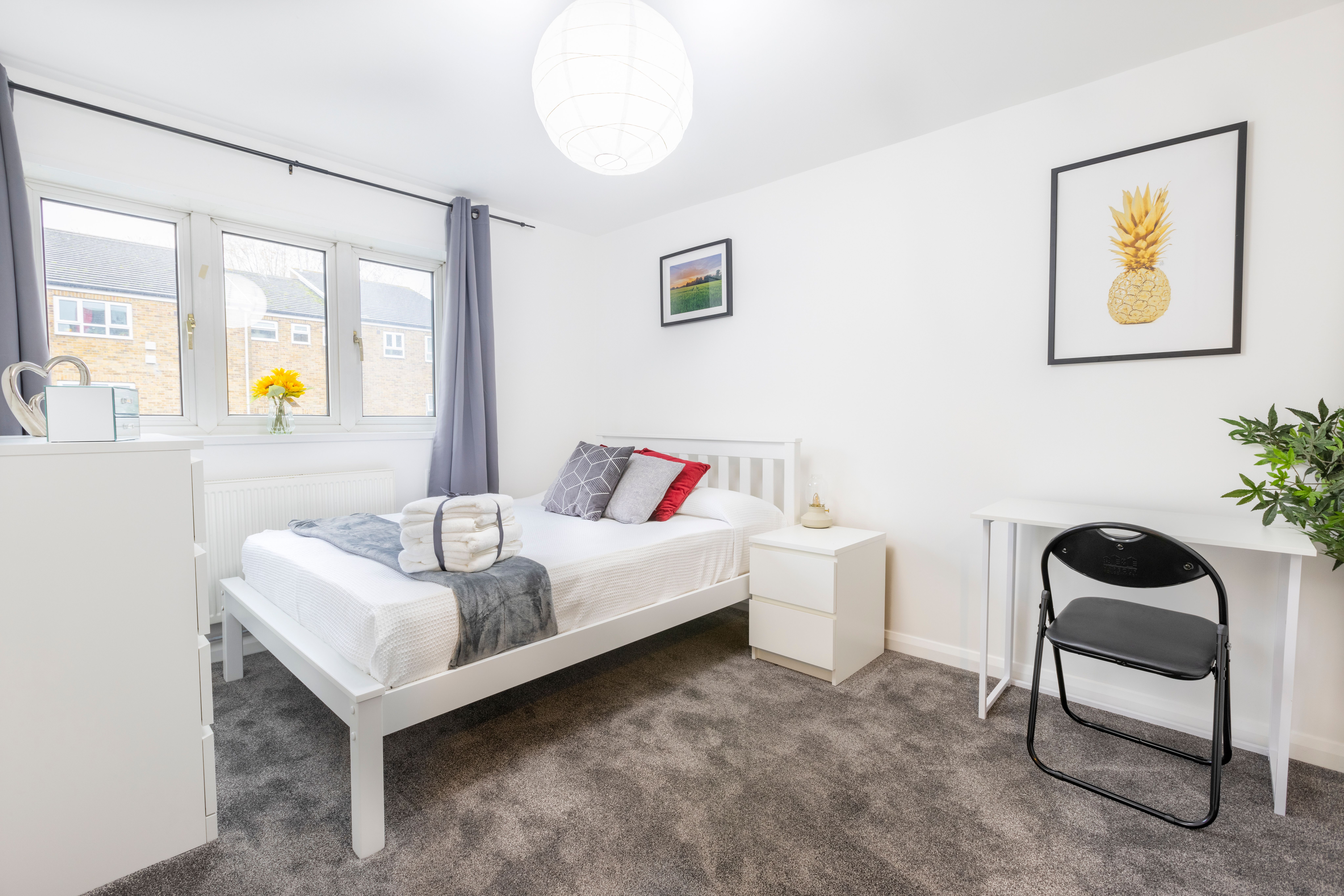 Room 4, 38 Maitland Close